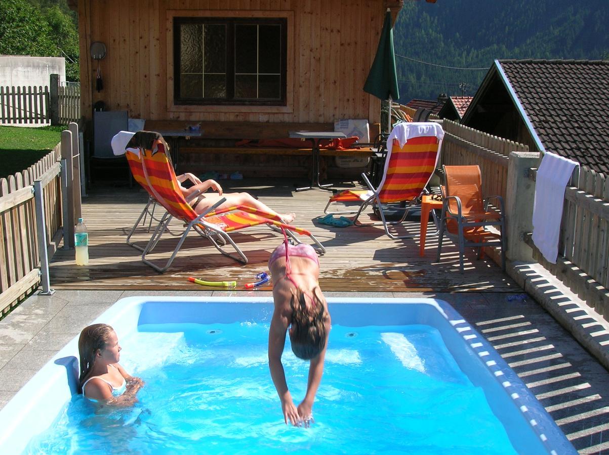 Landhaus Raich Jerzens Exteriör bild
